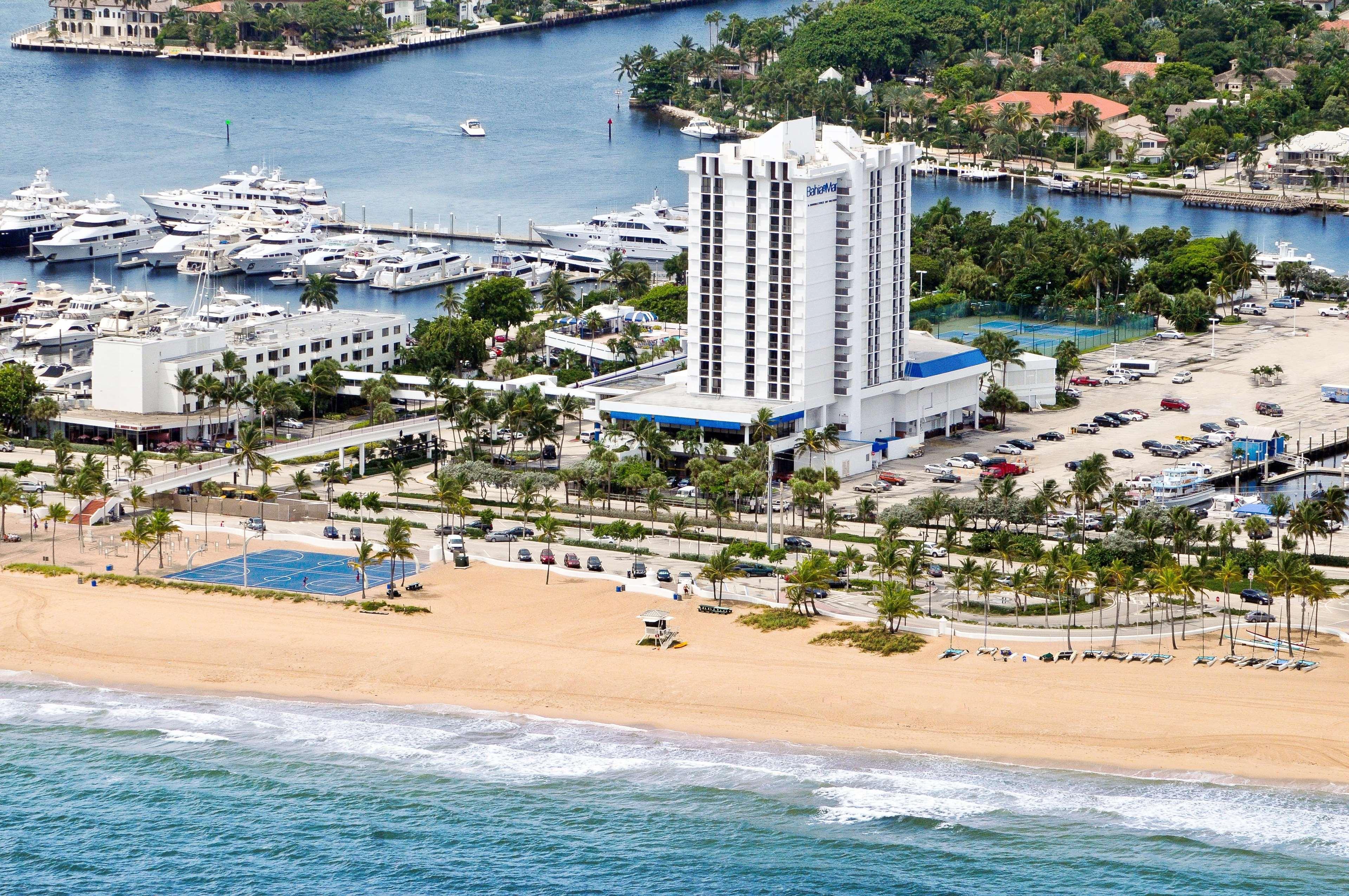 Bahia Mar Fort Lauderdale Beach - Doubletree By Hilton Hotel Bagian luar foto