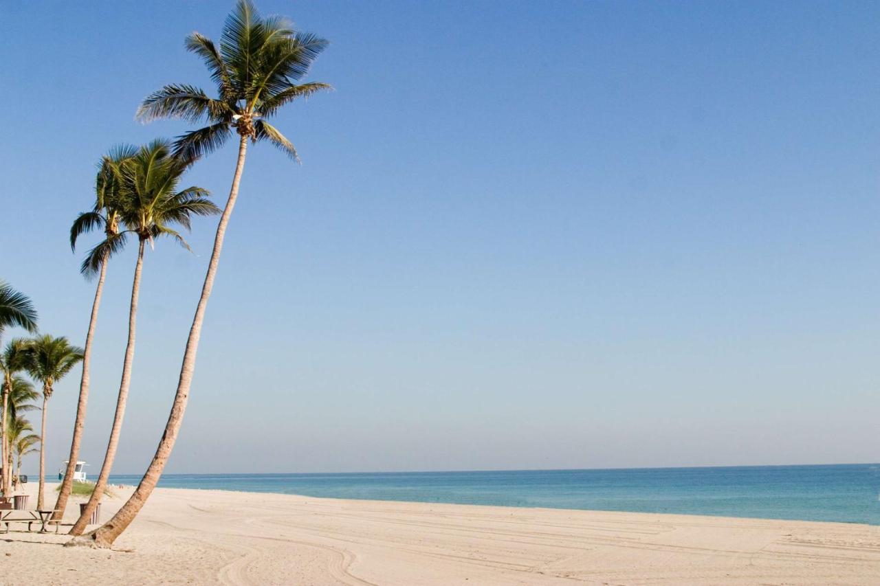 Bahia Mar Fort Lauderdale Beach - Doubletree By Hilton Hotel Bagian luar foto