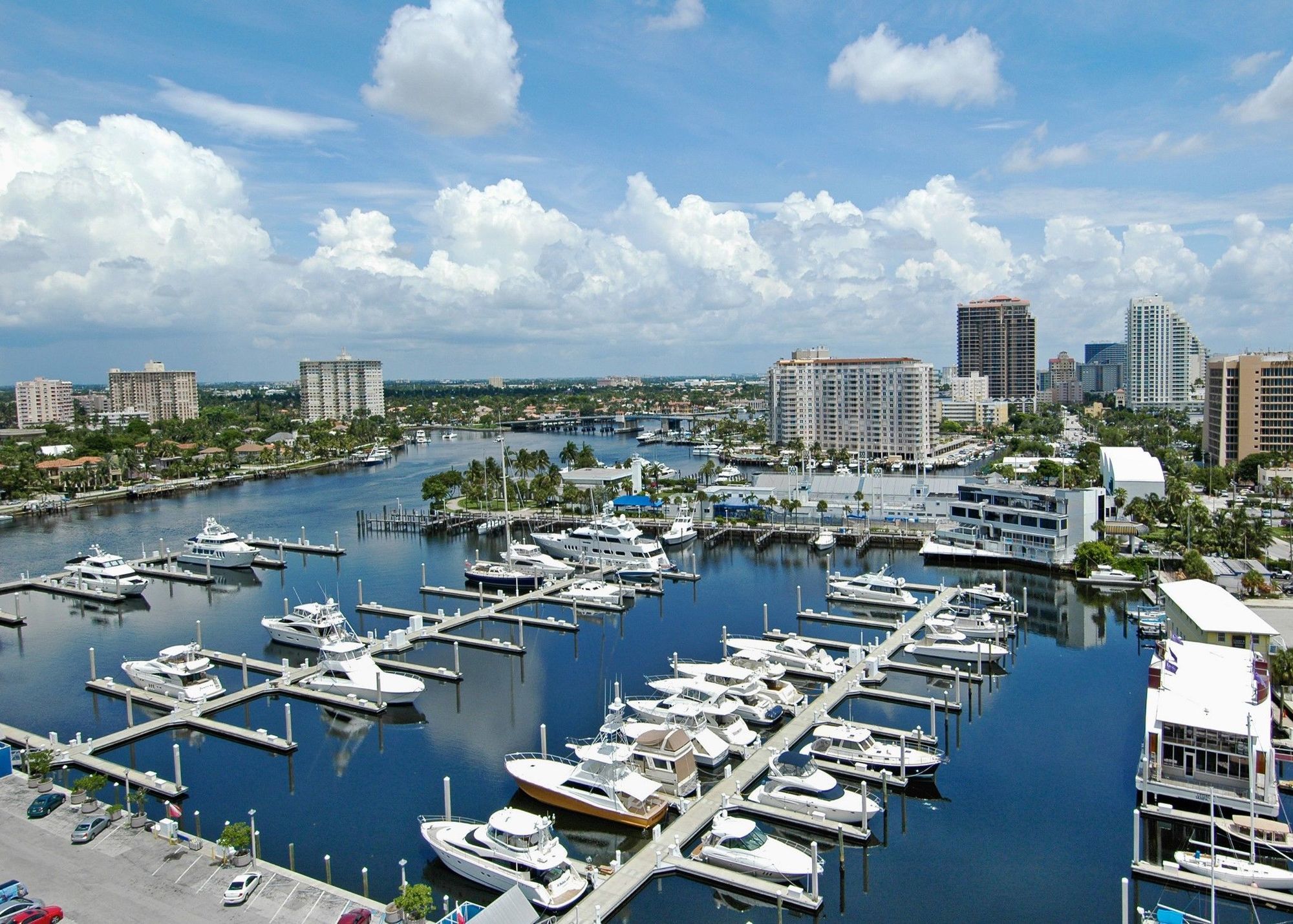 Bahia Mar Fort Lauderdale Beach - Doubletree By Hilton Hotel Bagian luar foto