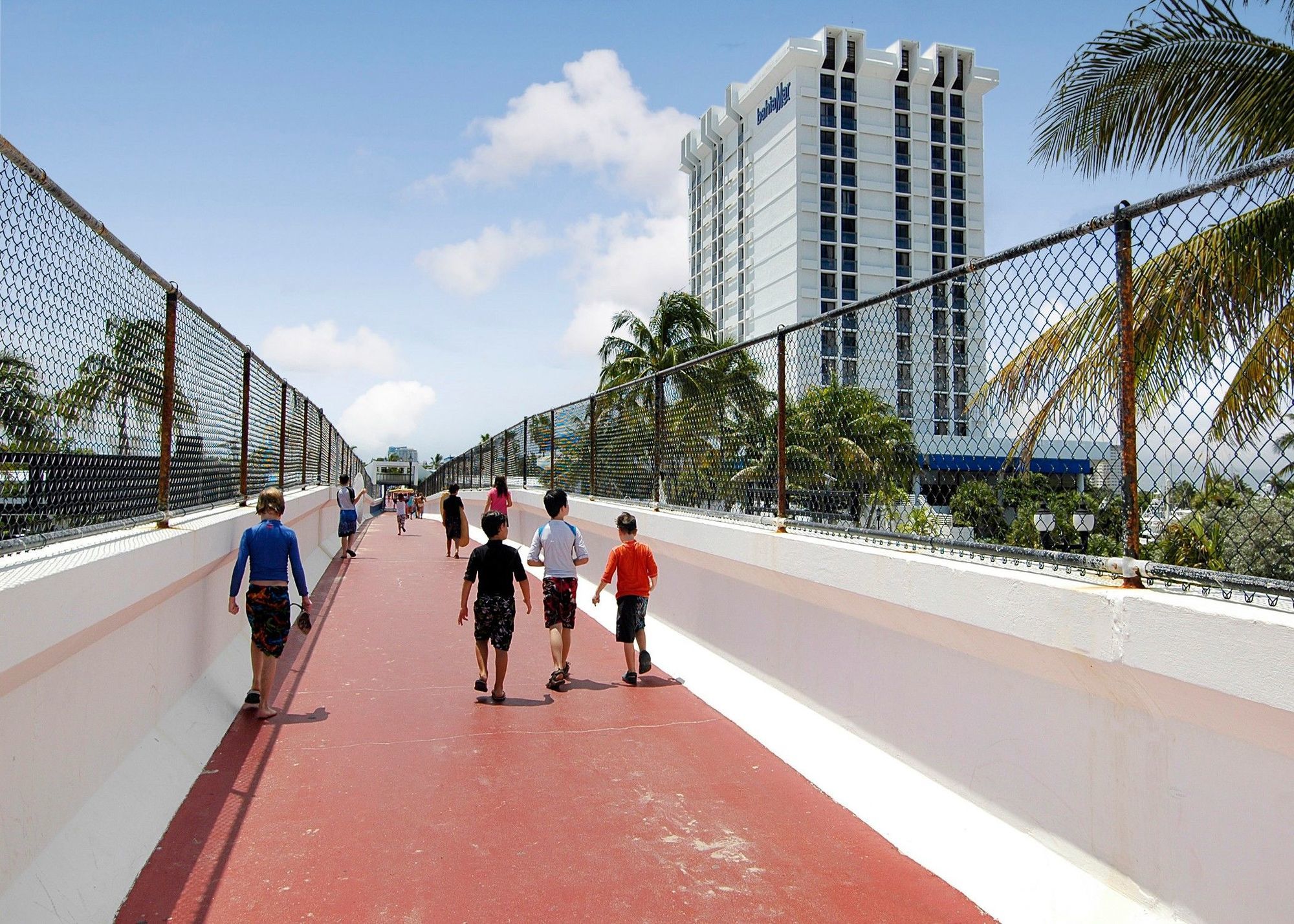 Bahia Mar Fort Lauderdale Beach - Doubletree By Hilton Hotel Bagian luar foto